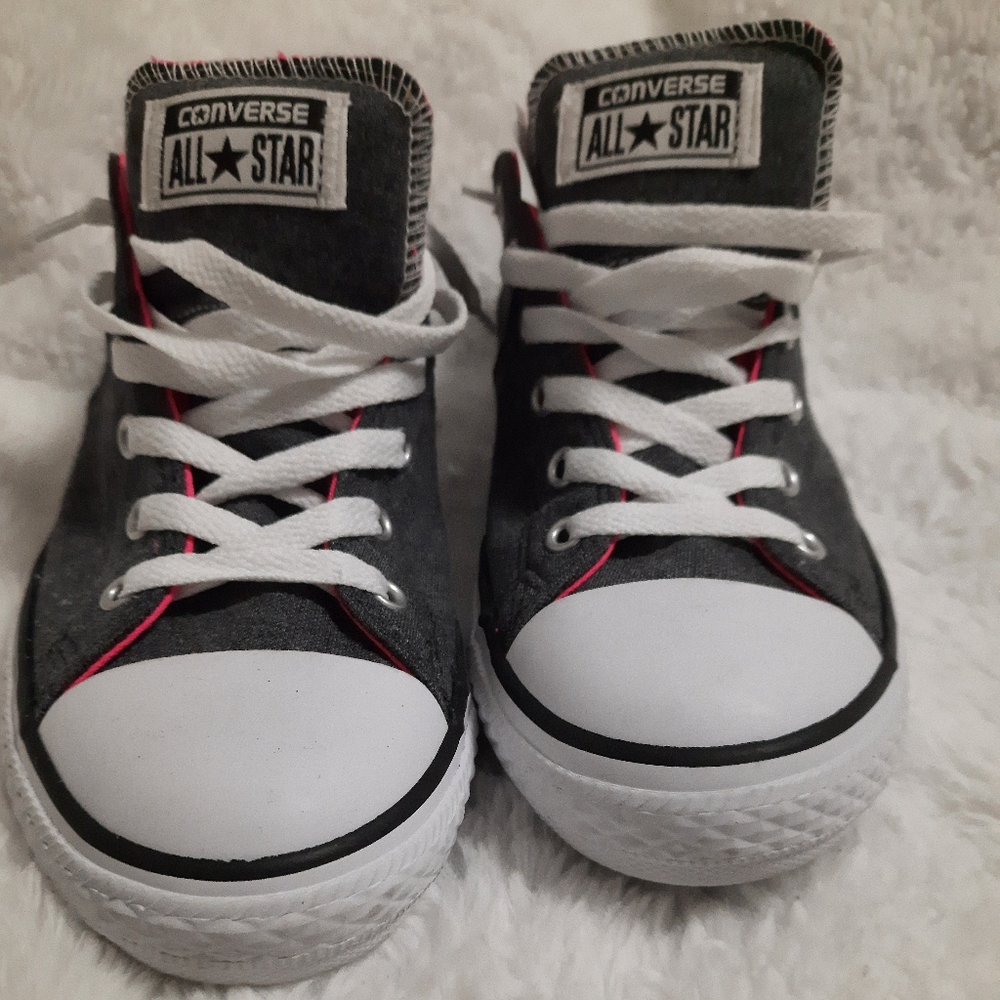 Gray Allstar converse size 8